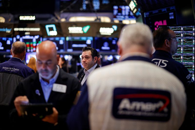 US stocks mixed forexmony-com